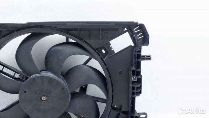 Б/У Б/У Вентилятор радиатора Состояние отличное
