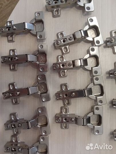 Петли мебельные накладные
