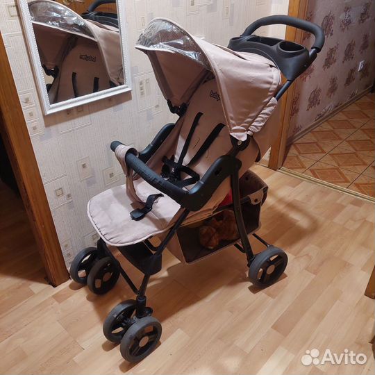 Прогулочная коляска babyton
