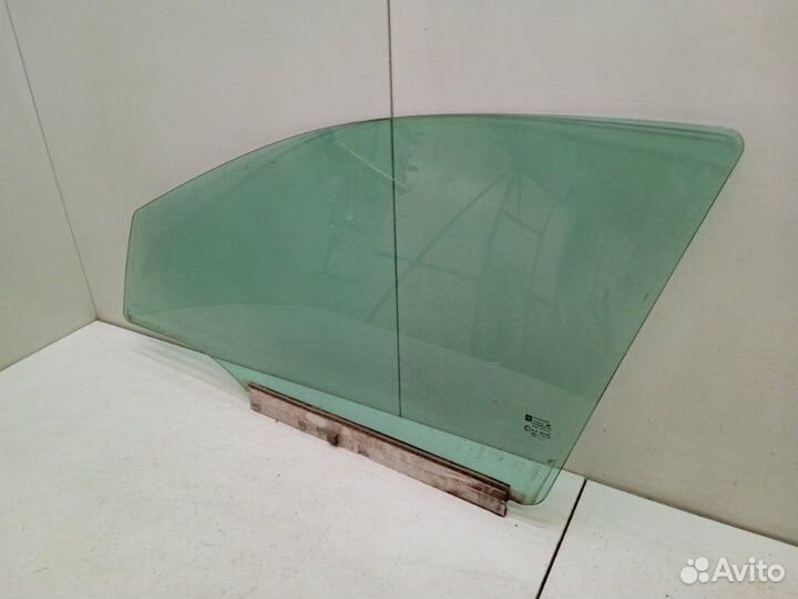 Стекло двери передней левой Opel Astra H 1.6 2006