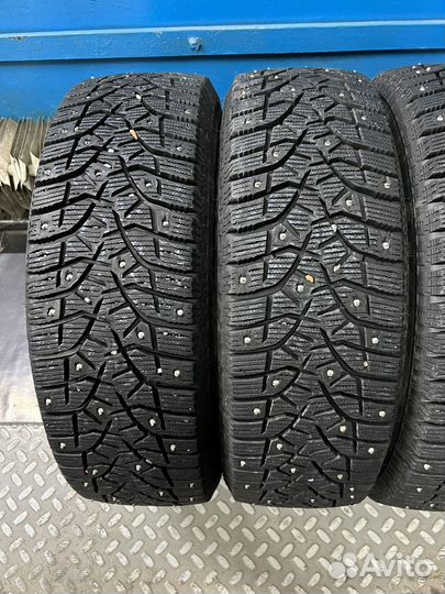 Bridgestone Blizzak Spike-02 185/65 R15