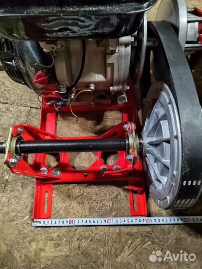 Площадка под мотор, с трансмиссией