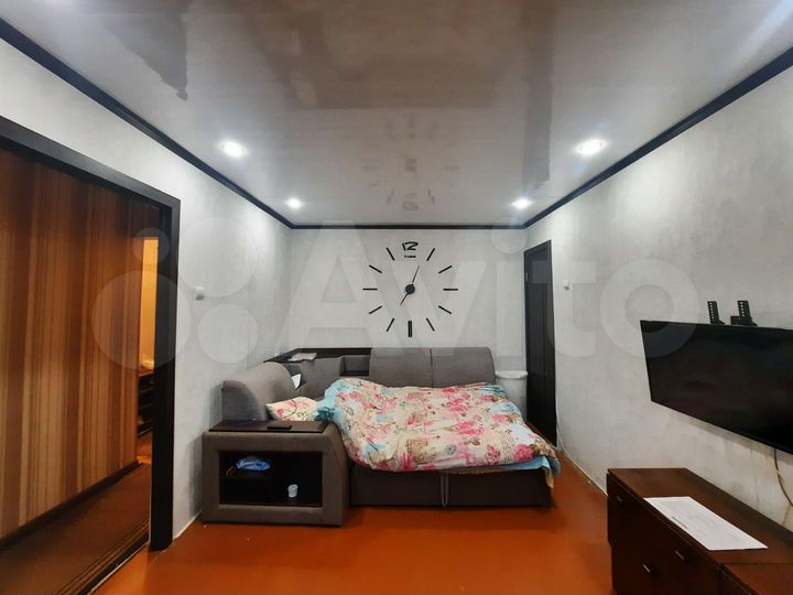 2-к. квартира, 43 м², 3/5 эт.