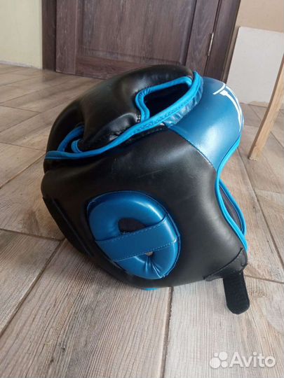 Боксерский шлем