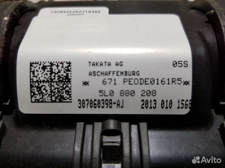 Подушка airbag пассажира Skoda Octavia 2013 1.8