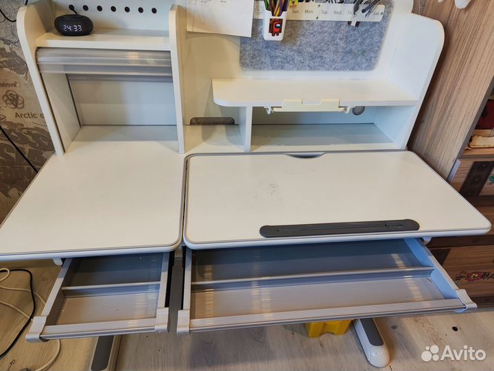 Растущая парта для школы, практически новая