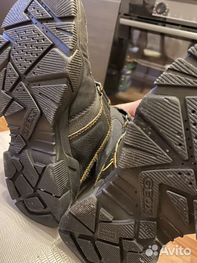 Зимние ботинки geox 35