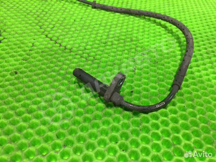 Датчик ABS задний правый Bmw 7 E65