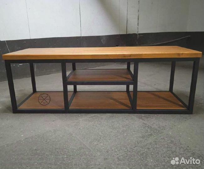 Тумба из массива под телевизор