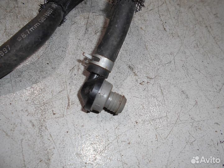 Трубка вакуумная Nissan Qashqai J11