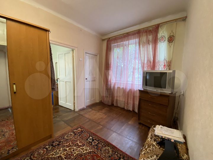 2-к. квартира, 42 м², 1/2 эт.