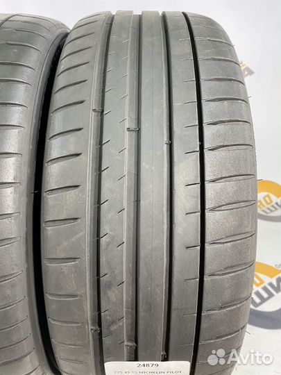 Michelin Pilot Sport 4 225/45 R19 97Y