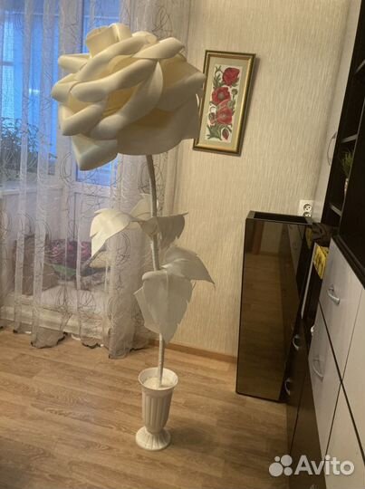 Роза из изолона