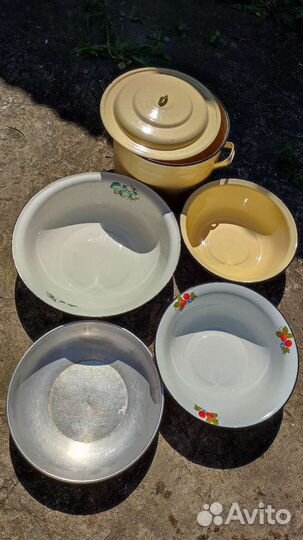 Кастрюля/бак таз миска эмалированные новые