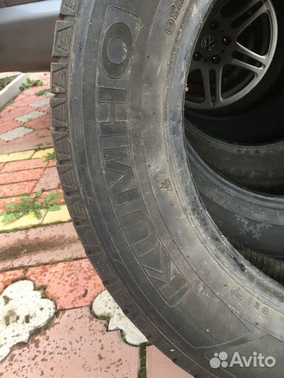 Kumho I'Zen KW31 225/65 R17 33C