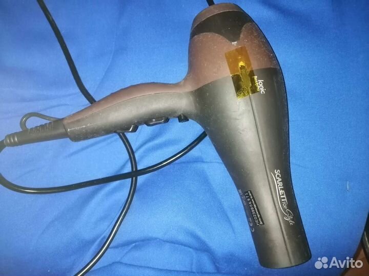 Scarlett фен SC-HD70I51, рабочий