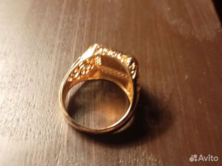 Мужской перстень печатка