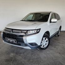 Mitsubishi Outlander 2.0 CVT, 2017, 88 090 км, с пробегом, цена 1 369 000 руб.