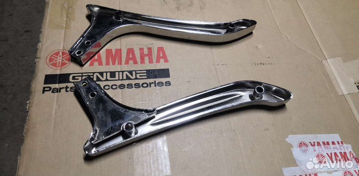 Оригинальные крепления спинки сиденья V Star 1300