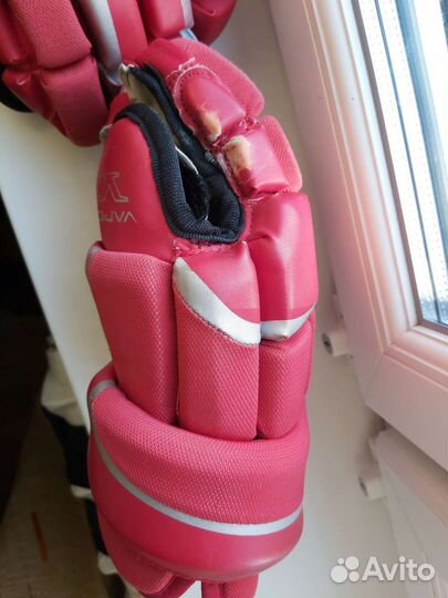 Краги хоккейные Bauer vapor 6