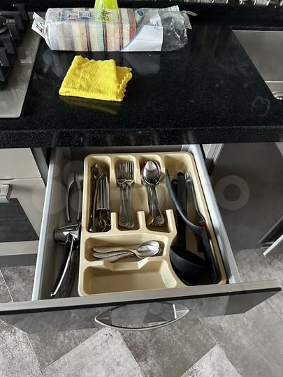 2-к. квартира, 80 м², 6/10 эт.