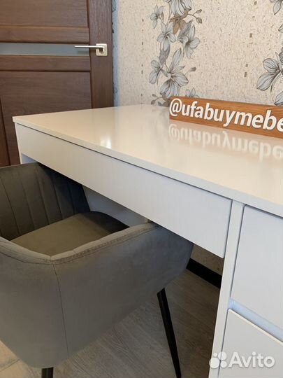 Стол компьютерный белый глянец, стол письменный