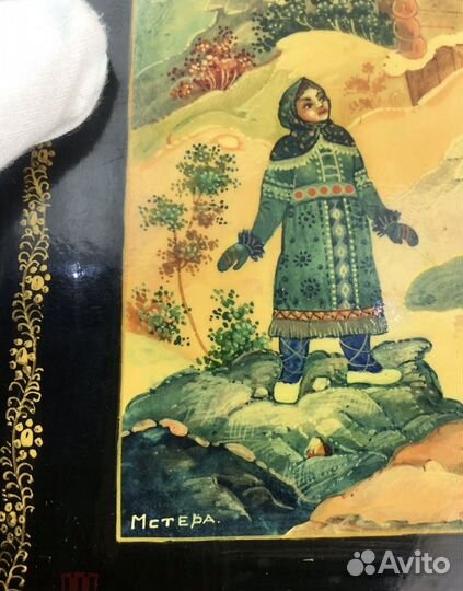 Шкатулка лаковая Мстера «Снегурочка»