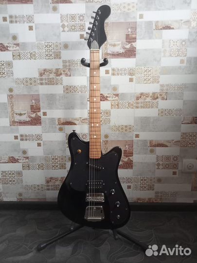 Электрогитара 