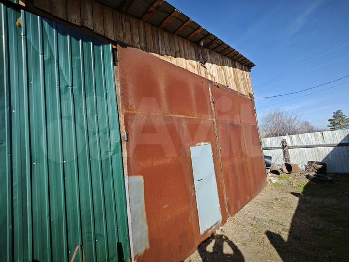 Гараж, > 30 м²