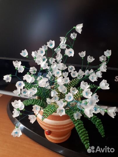 Нежный букет из бисера