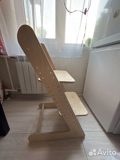 Детский растущий стул
