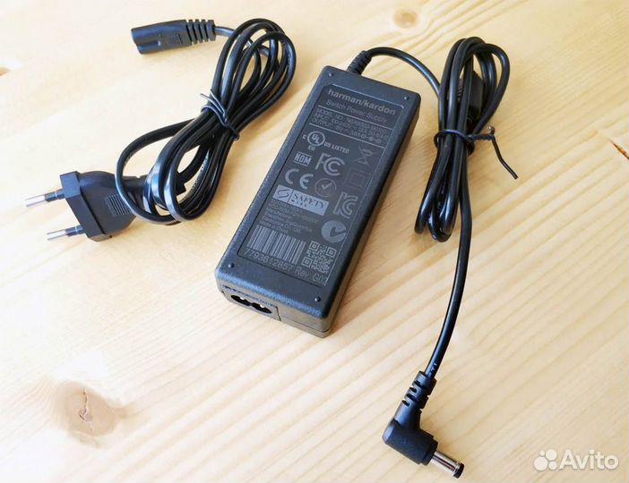 Зарядка для колонки H/K Go Play Wireless 18V 3.6A
