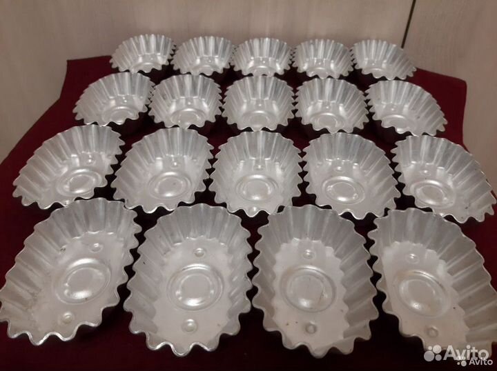 Подставка СССР и Формы СССР для выпечки