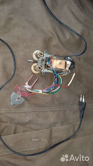 Электромоторчик