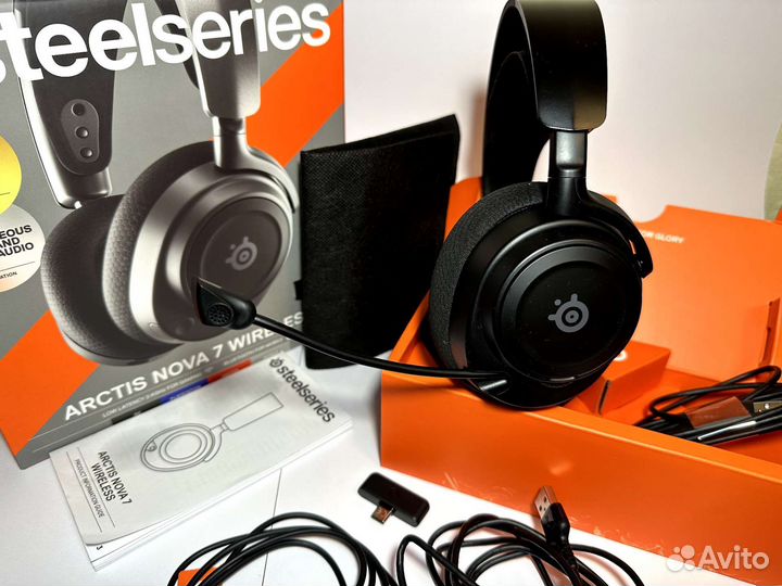Игровые наушники SteelSeries Arctis Nova7 Wireless