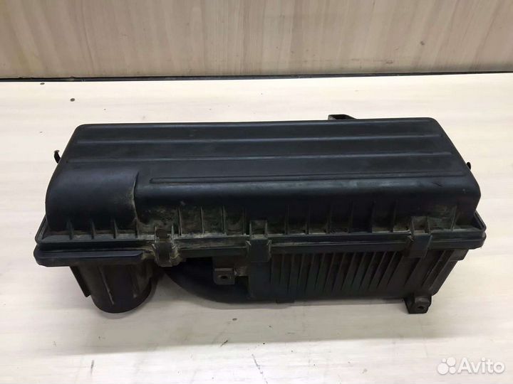 Корпус воздушного фильтра kia rio 1