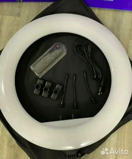 Кольцевая Лампа