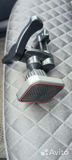 Держатель для телефона в авто