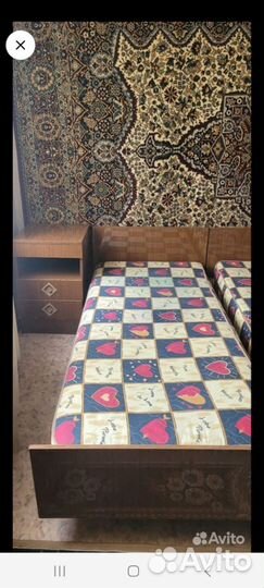 Спальный гарнитур