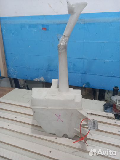 Бачок омывателя ниссан t30