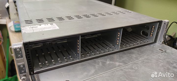 Серверный корпус CSE-217HQ