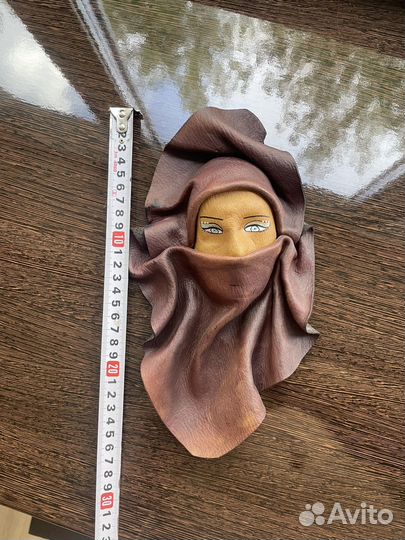 Сувенир маска из кожи