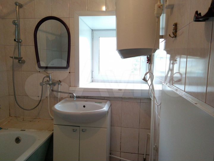 2-к. квартира, 48 м², 2/2 эт.