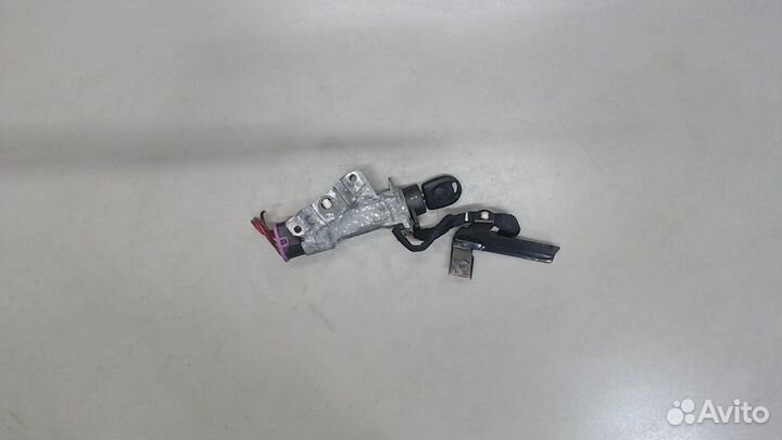 Замок зажигания Volkswagen Beetle, 2001