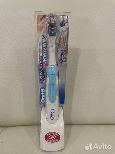 Зубная щетка