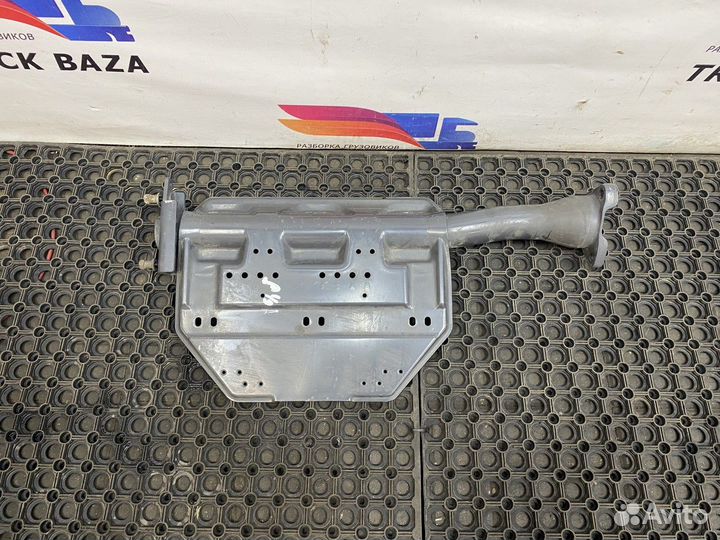 Кронштейн заднего крыла правого Scania 6-series