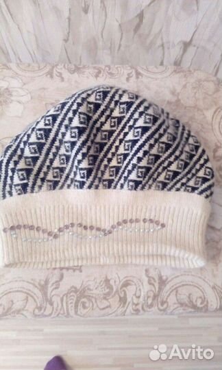 Шапки по 200