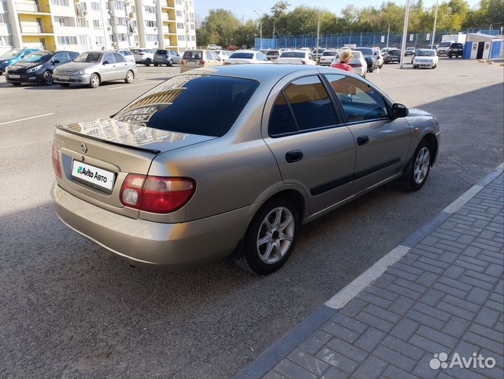 Nissan Almera 1.8 МТ, 2004, 300 000 км