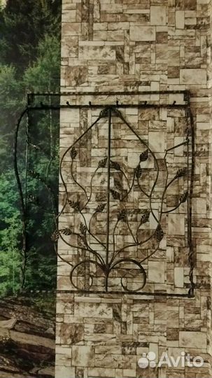 Кованая вешалка