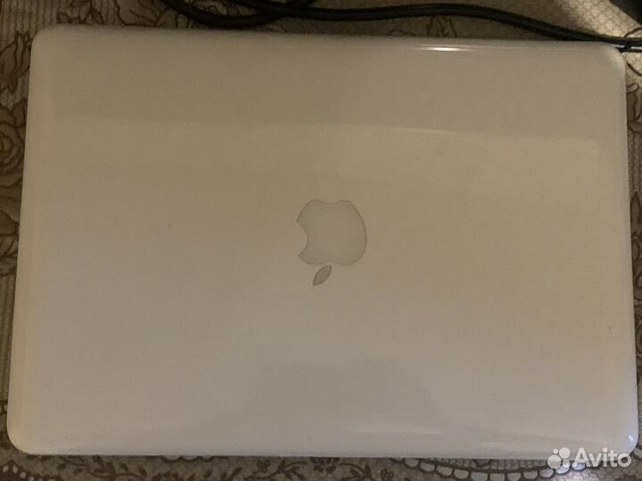 Macbook 13 2010 9gb оперативки + ssd 120gb